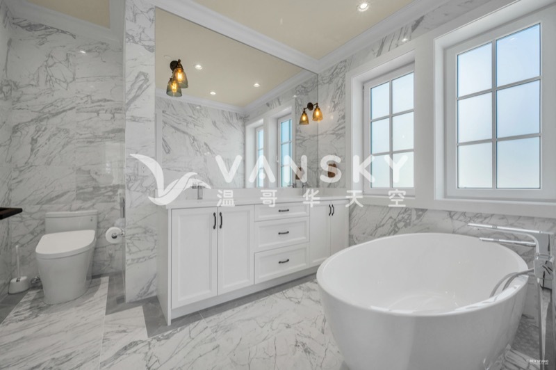 221122180910_master bath.jpg
